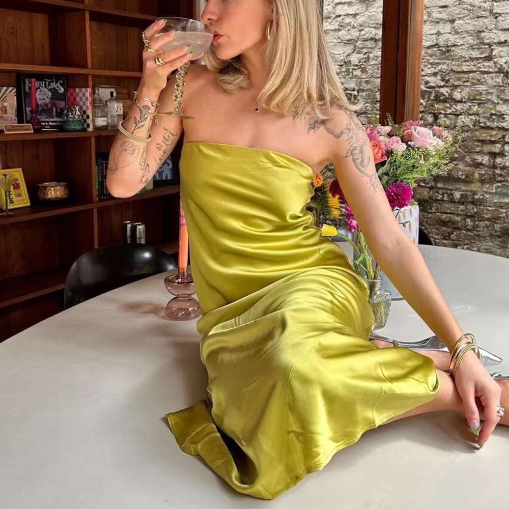 Reformation Joana Silk Dress - Algae Bloom - Picture 4 of 6